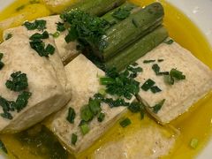 -侬佳蒸菜馆(听潮店)