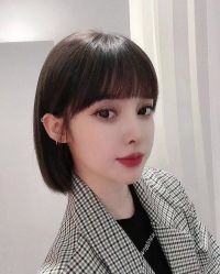 -变画·发型STUDIO