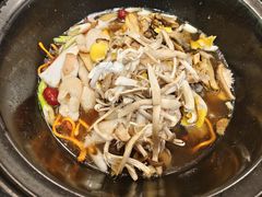 -菌乡缘·野生菌蒸汽鱼火锅(江边夜市店)