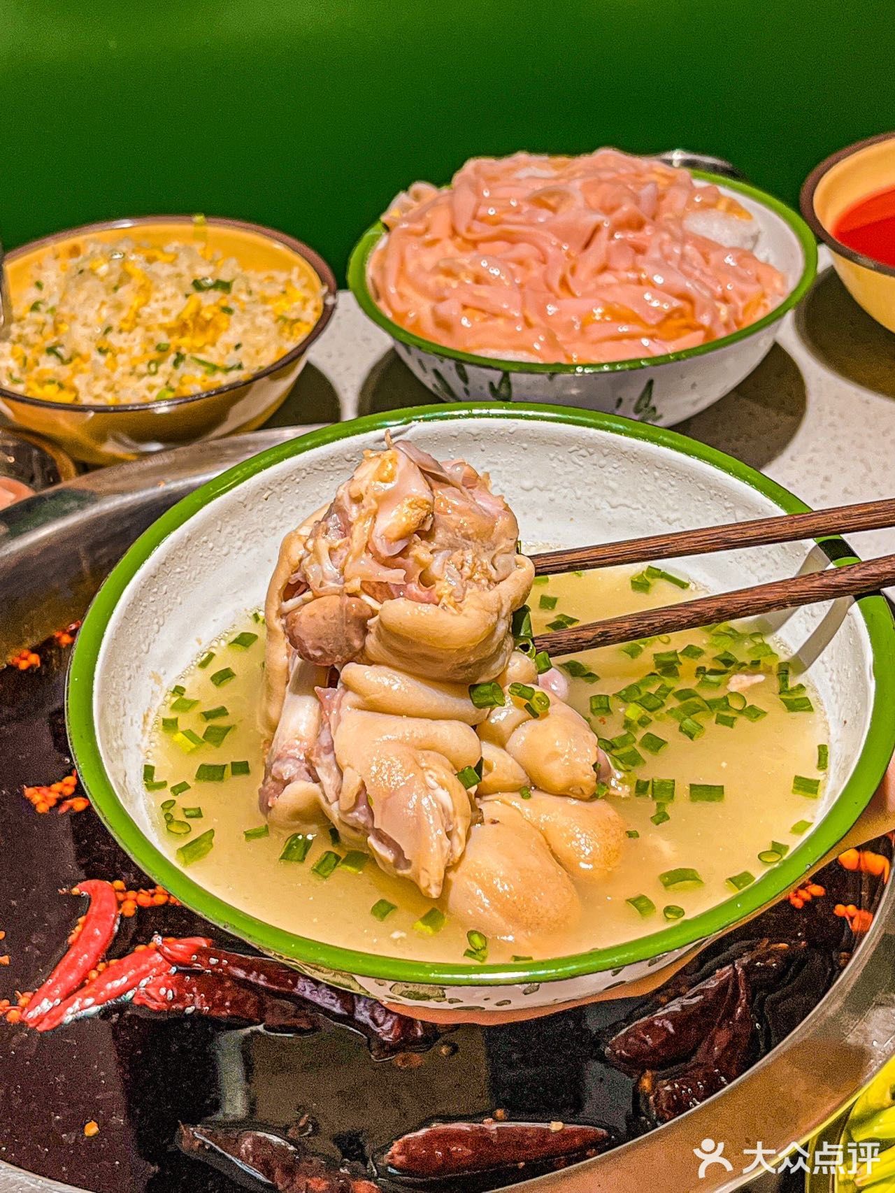 成都火锅天花板，排断腿也真的值❗❗