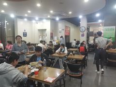 -李先生牛肉面大王(北京站售票厅餐厅)