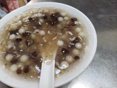 -芳婆糕团店(王府大街店)