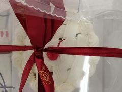 -红宝石·鲜奶小方·海派西点房(莘庄龙之梦店)