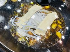 -屯老二农家铁锅炖·行业领军者(梅江店)
