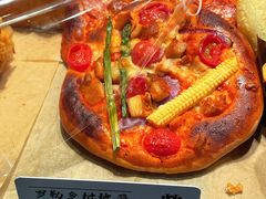 罗勒乡村披萨-红跑车(朝晖店)