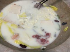 -云中鱼蒸汽石锅鱼(川沙百联店)