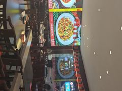 -川流不息·地道川菜·小龙虾(松东路店)