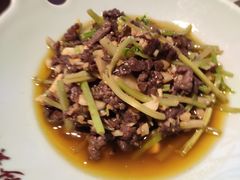 -洞庭土菜小炒馆(易发广场店)