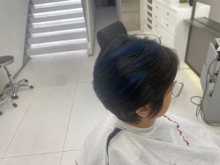 -苑苑发型设计