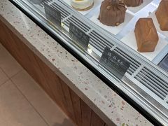 -Dough&Joe团憩(瑞虹天地月亮湾店)