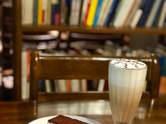 -斯多格书乡(北京大学畅春园店)