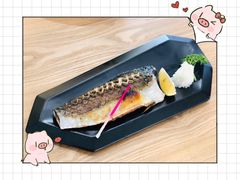 烤青花鱼-一本钓鲔鱼屋