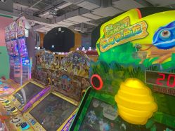 -利奥梦幻主题乐园(爱琴海购物公园店)