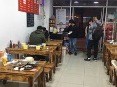 大堂-阿姨小肉摊(同济西苑店)