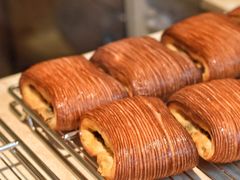 -VERIE BAKEHOUSE