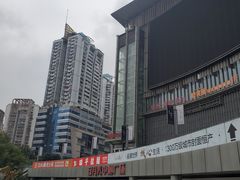 -日月光中心广场