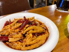 口味鸡爪-湘里乡亲甲王二老店