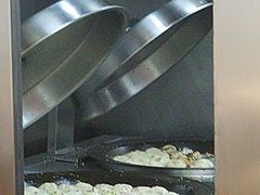 -小杨生煎(外滩NEO店)