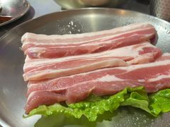 -围炉肉舍丹东海鲜烤肉·烤活鳗(步行街店)
