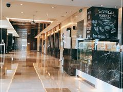 -上海龙之梦万丽酒店