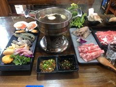 -丽江庭院·云南野生菌·海鲜火锅(鼓楼四合院店)