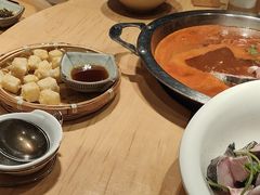 -老凯俚酸汤鱼(鸿通城店)