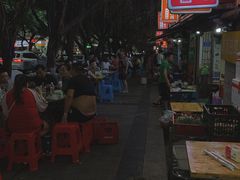 -二0二李记南瓜田鸡老字号(宜宾一店)