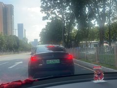 -深圳市宝安体育中心体育场