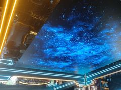 -屋有岛沉浸游戏旗舰店(中山公园店)