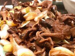 葱烧台蘑-河东颐祥阁(世贸店)