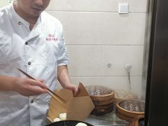 -舒小笼松针小笼包