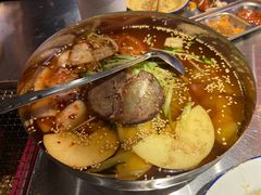 -马路牙子地桌烤肉(工体店)
