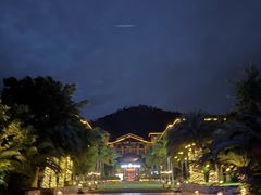 -西昌邛海湾柏樾酒店(原邛海湾柏栎度假酒店)