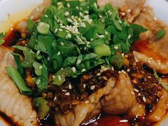 冒嫩肉片-付小姐在成都(中山公园店)