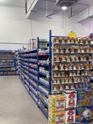 -逝水玩具折扣店