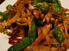 辣椒干毛鱼-山里亲戚(淞虹路店)