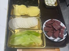 -刘少华贵州小黄牛·鲜牛肉火锅(总店)