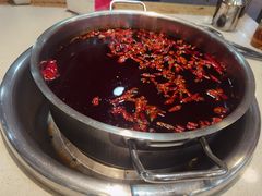 红汤锅底-江二娃串串香(科园四路总店)