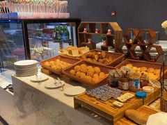 -筠咖啡西餐厅(上海国展宝龙丽筠酒店)