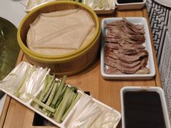 -阿瓦山寨·湘菜现炒·剁椒鱼头王(咸阳总店)