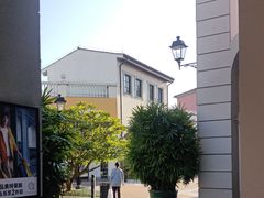 -佛罗伦萨小镇广佛名品奥特莱斯(疏港路店)