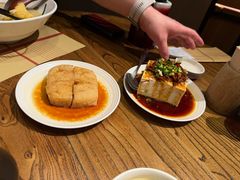 -荣家黄鱼面(南京西路店)