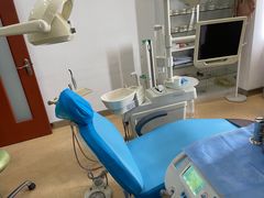 -赫尔森口腔·牙齿种植修复