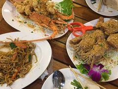 -两兄弟Song Pee Nong(2号店)
