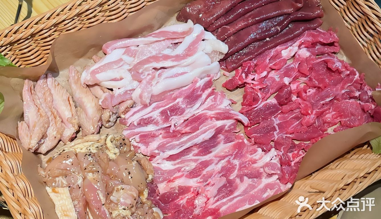 🥩广州体育西二人食烤肉！！分量多到吃不完~