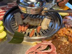 -哈哈碳都·牛肋条无限自助烤肉(台江万达店)