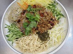 -老码头黑皮肘子锅包肉(文政街店)