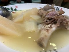 萝卜大骨汤-鸡毛店·川菜(双楠店)