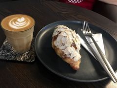 -LIN COFFEE CO(龙珠达店)