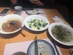 -荣小馆(杭州大厦店)